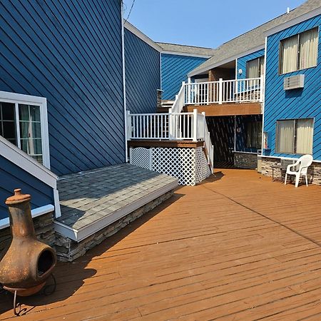 Knights Inn Mackinaw City Dış mekan fotoğraf