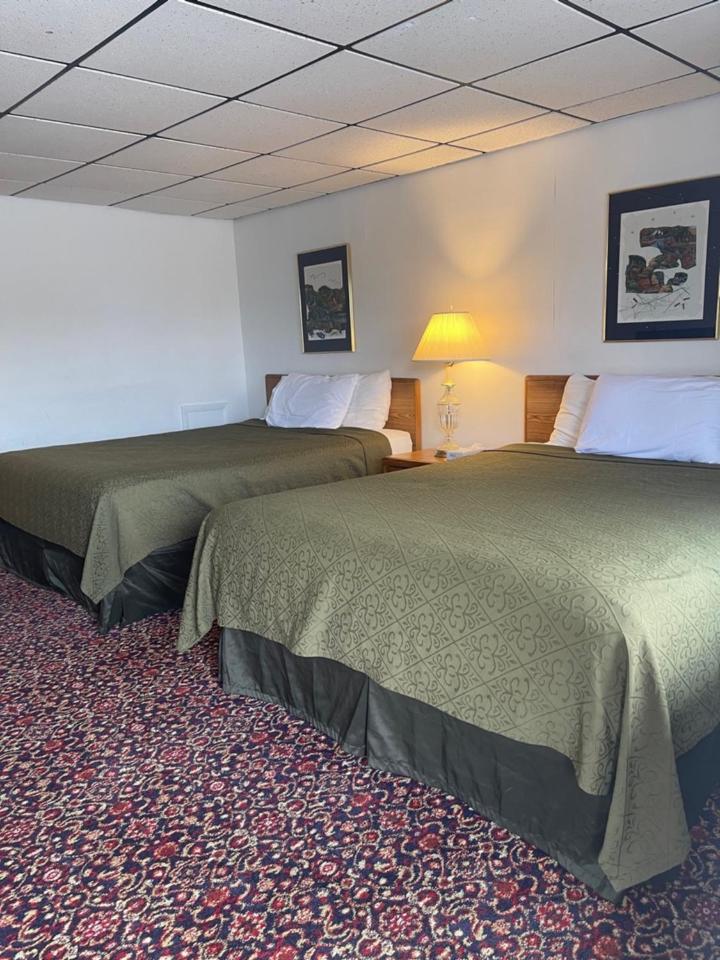 Knights Inn Mackinaw City Dış mekan fotoğraf
