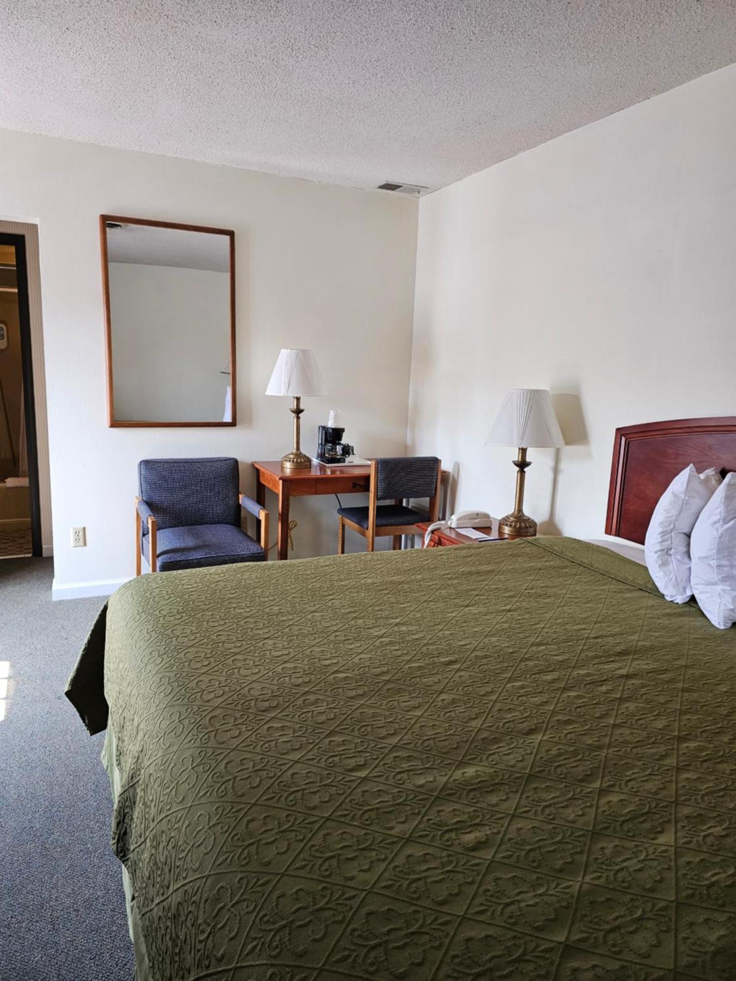 Knights Inn Mackinaw City Dış mekan fotoğraf